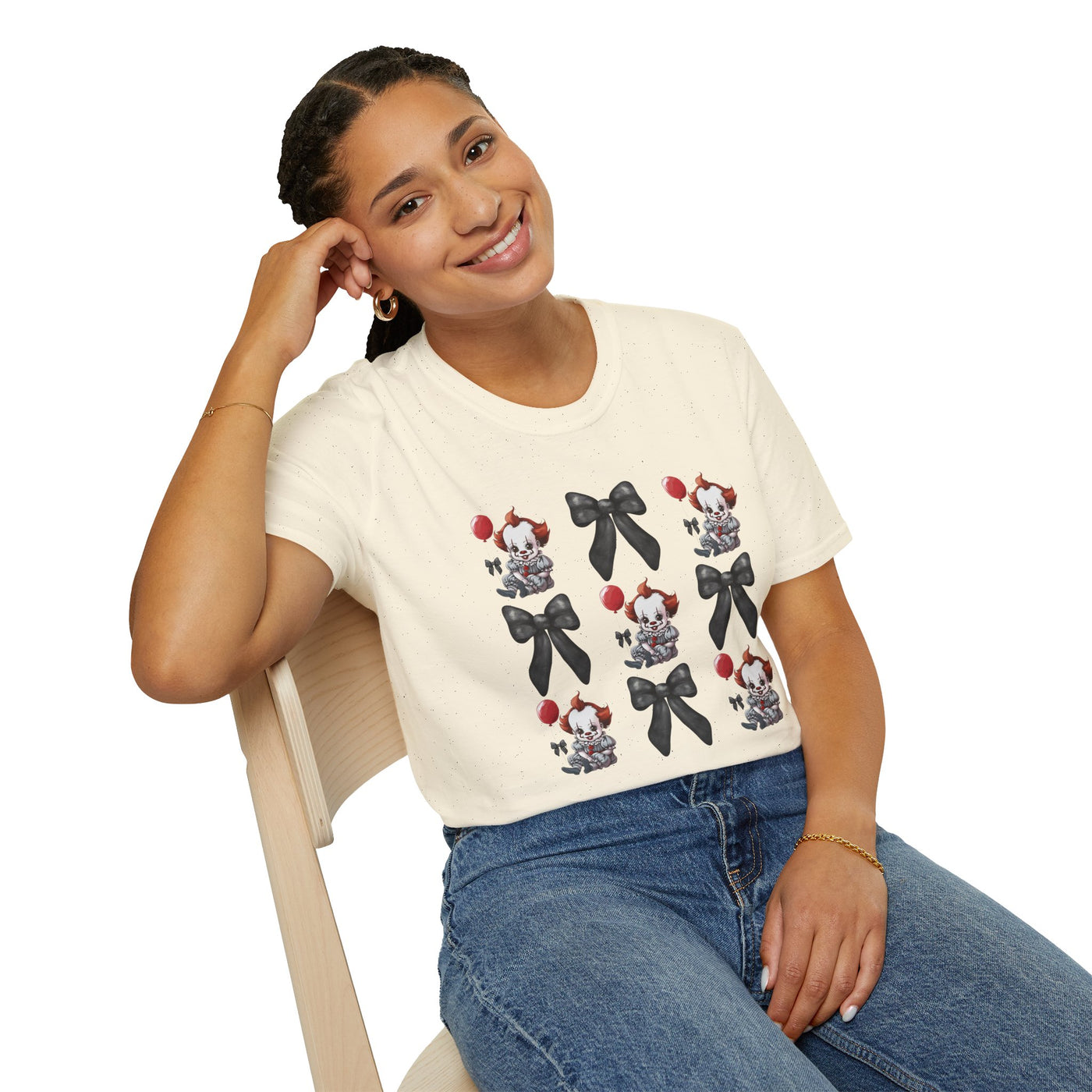 🎈 Pennywise & Bows Halloween Tee – Spooky-Cute Horror Inspired T-Shirt