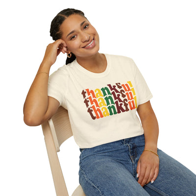 Thankful Vibes Tee – Celebrate Gratitude in Style